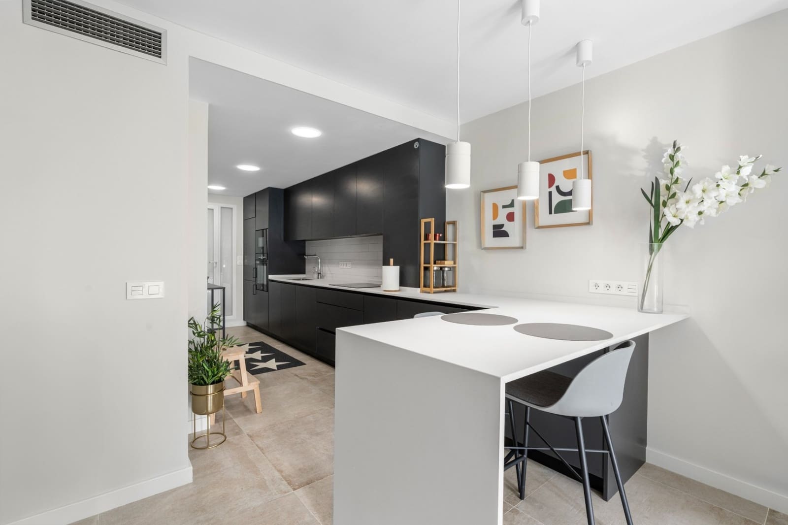 3 Zimmer Apartment zu verkaufen in Alicante / Alacant Stadt - 370.000 € (Ref: 9826490)
