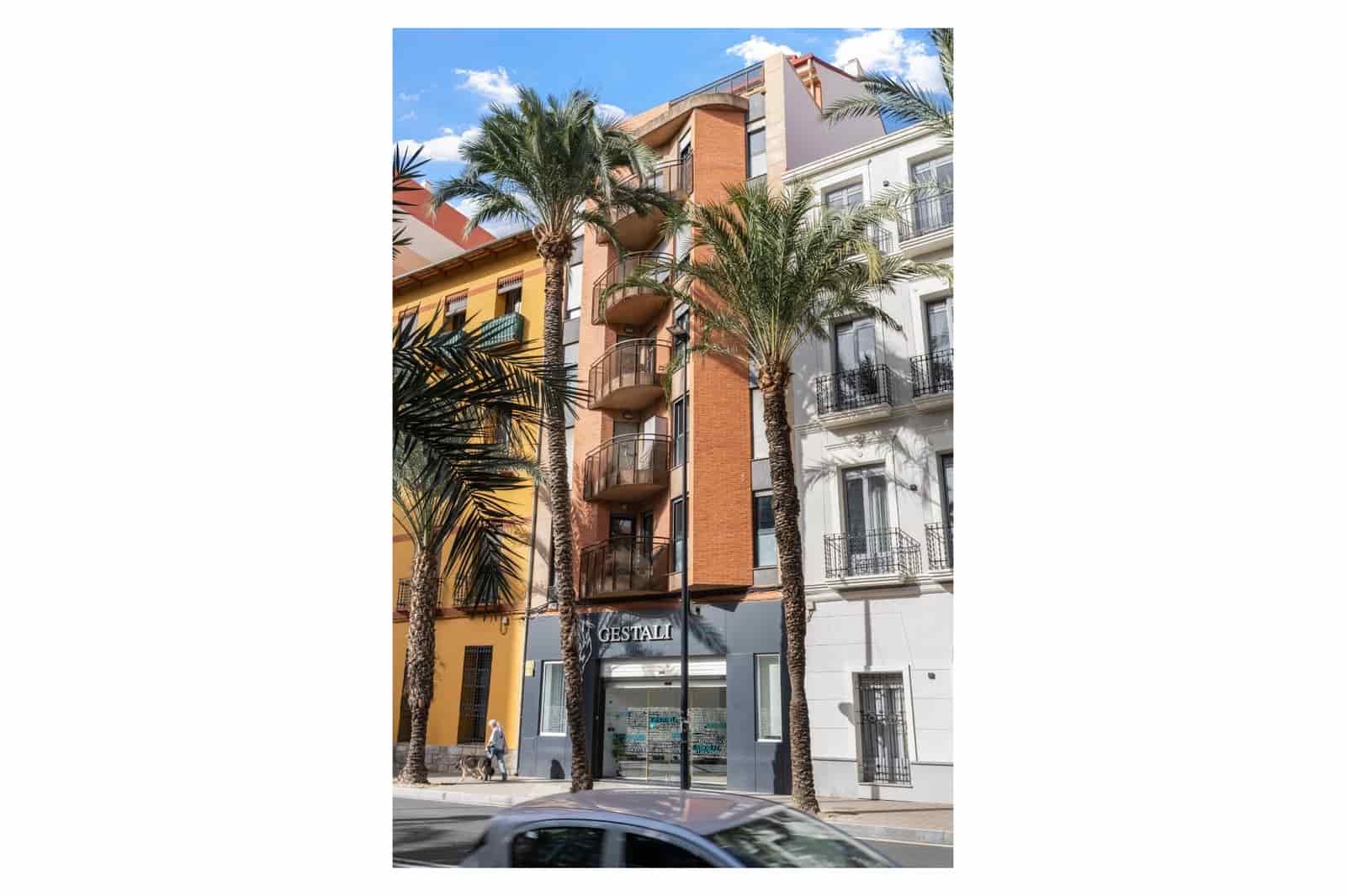 3 Zimmer Apartment zu verkaufen in Alicante / Alacant Stadt - 370.000 € (Ref: 9826490)