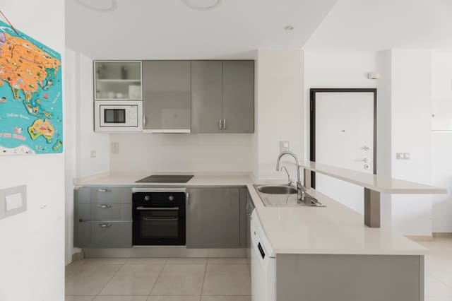 3 makuuhuone Huoneisto myytävänä paikassa La Zenia, Orihuela - 379 000 € (Ref: 9826492)