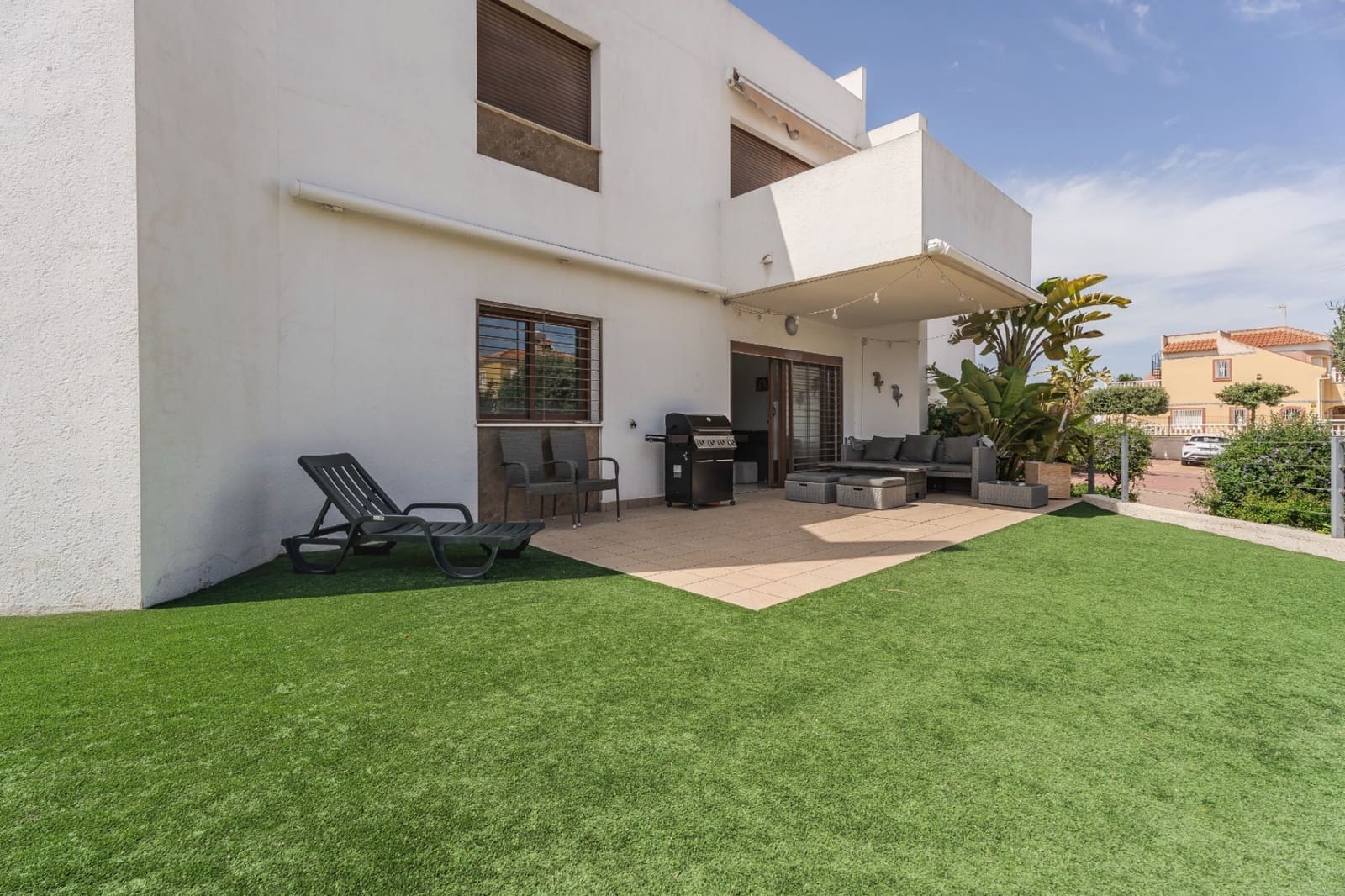 3 makuuhuone Huoneisto myytävänä paikassa La Zenia - 379 000 € (Ref: 9826492)