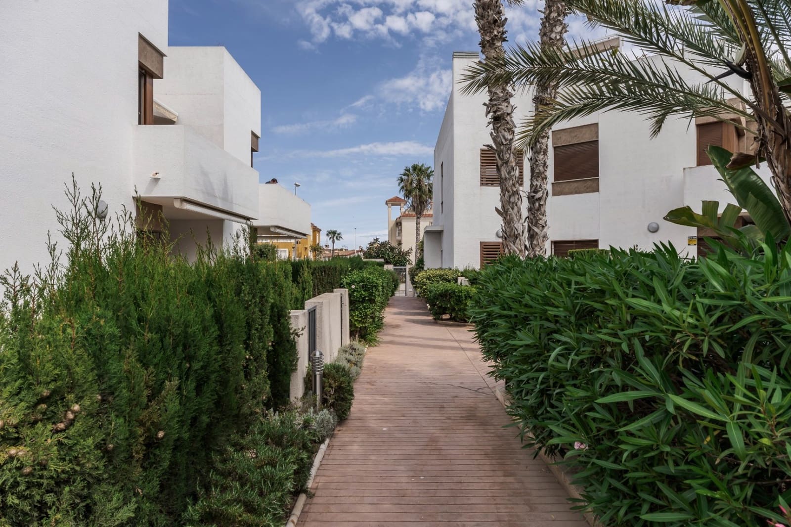 3 makuuhuone Huoneisto myytävänä paikassa La Zenia - 379 000 € (Ref: 9826492)