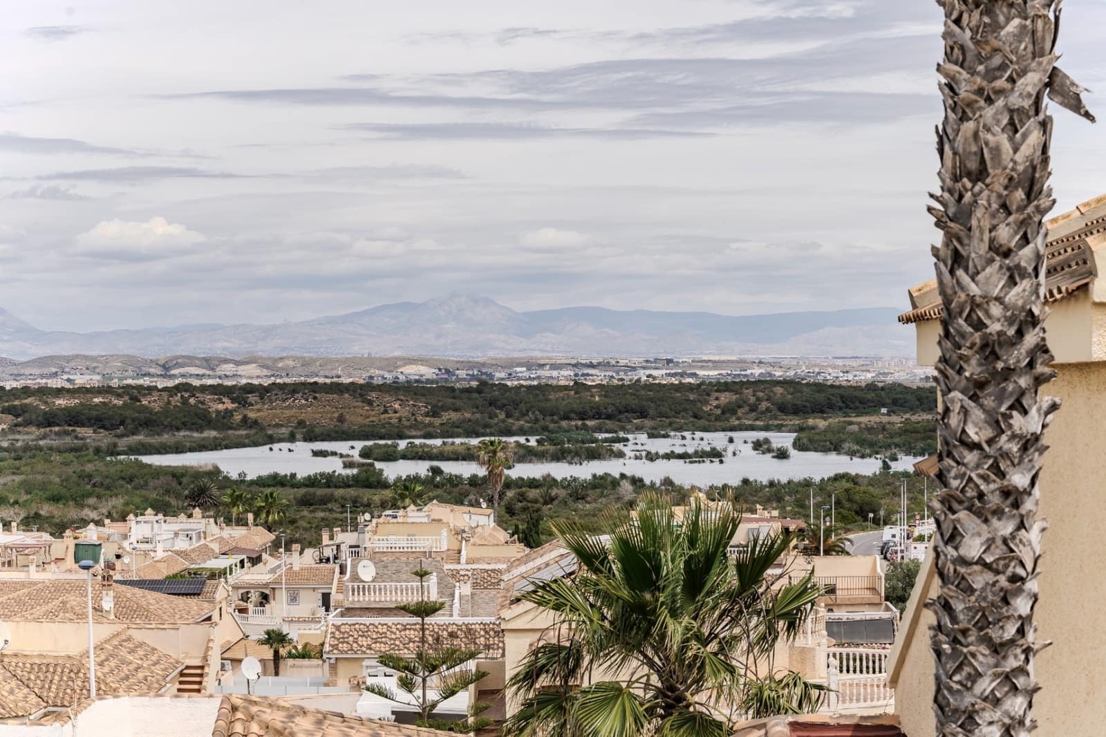 3 bedroom Villa for sale in Gran Alacant - € 525,000 (Ref: 9826493)