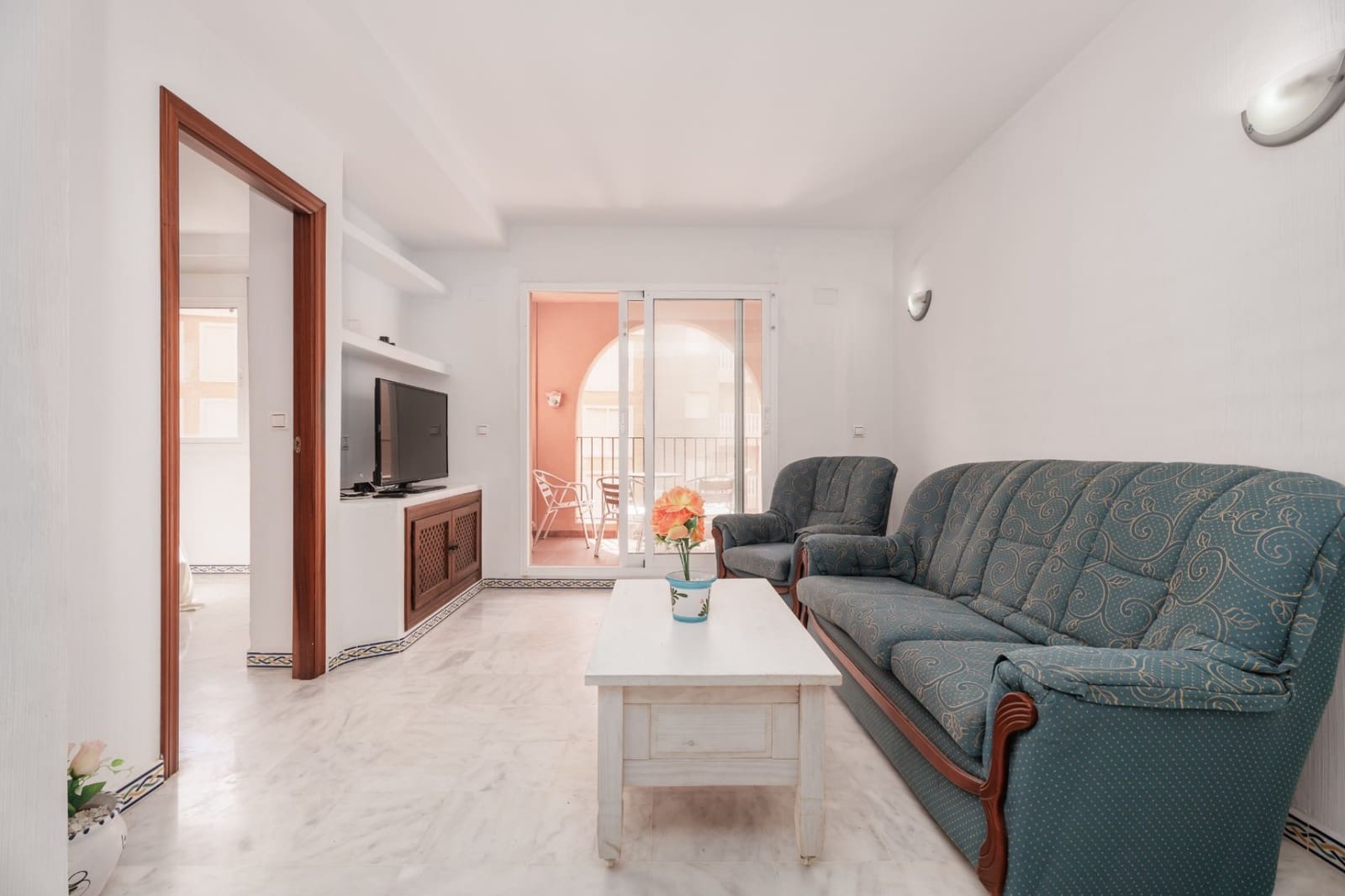 2 sypialnia Apartament na sprzedaż w Torrevieja z basenem - 225 000 € (Ref: 9826494)