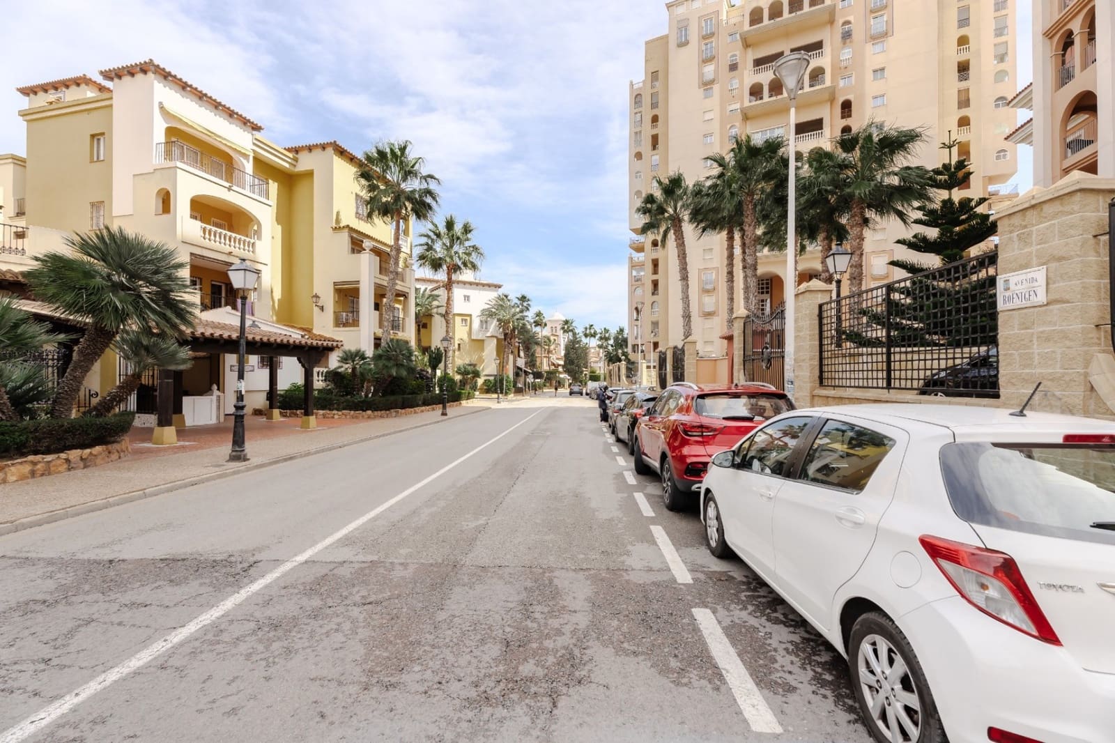 2 sypialnia Apartament na sprzedaż w Torrevieja z basenem - 225 000 € (Ref: 9826494)