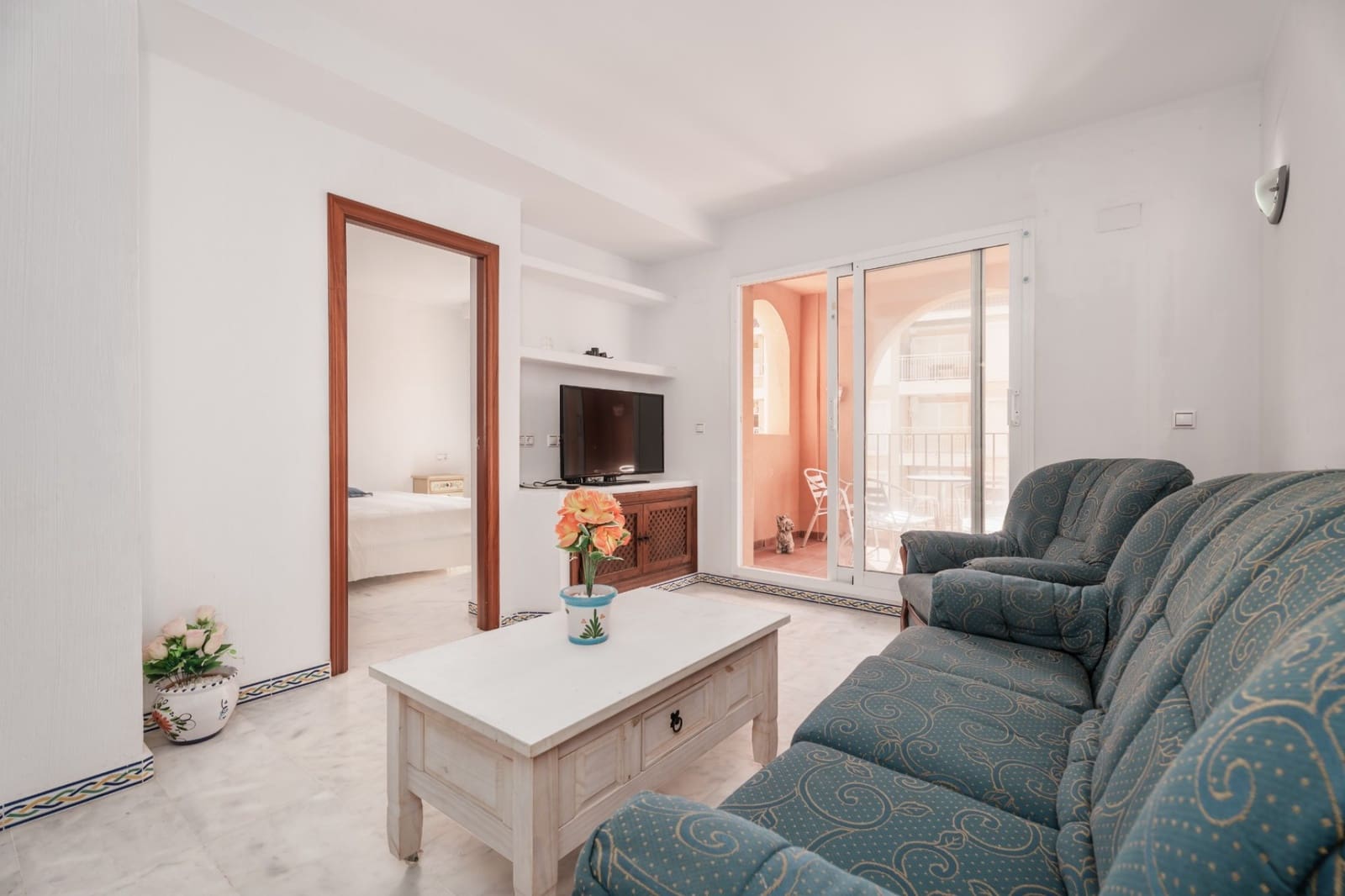 2 sypialnia Apartament na sprzedaż w Torrevieja z basenem - 225 000 € (Ref: 9826494)