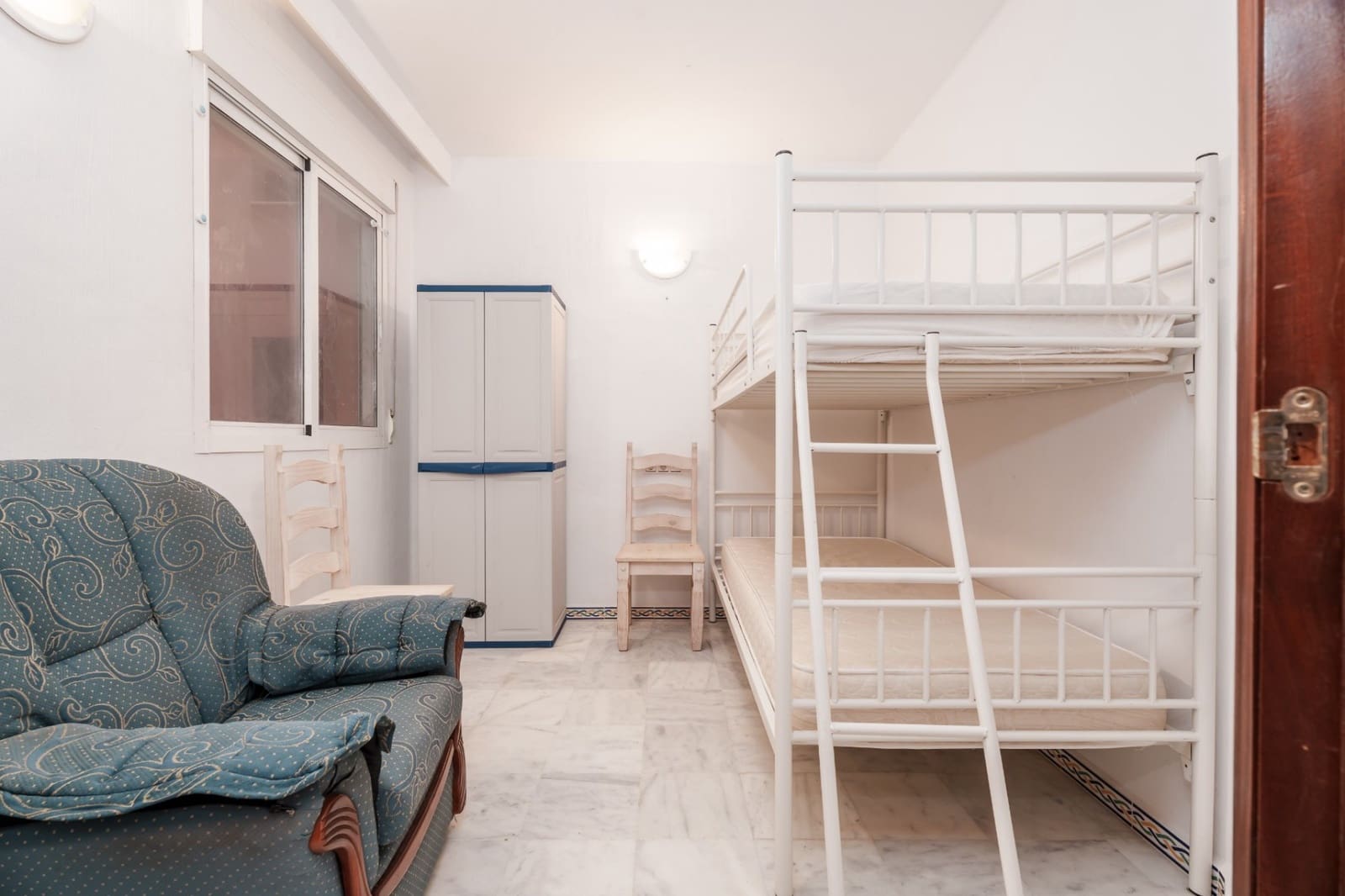 2 sypialnia Apartament na sprzedaż w Torrevieja z basenem - 225 000 € (Ref: 9826494)