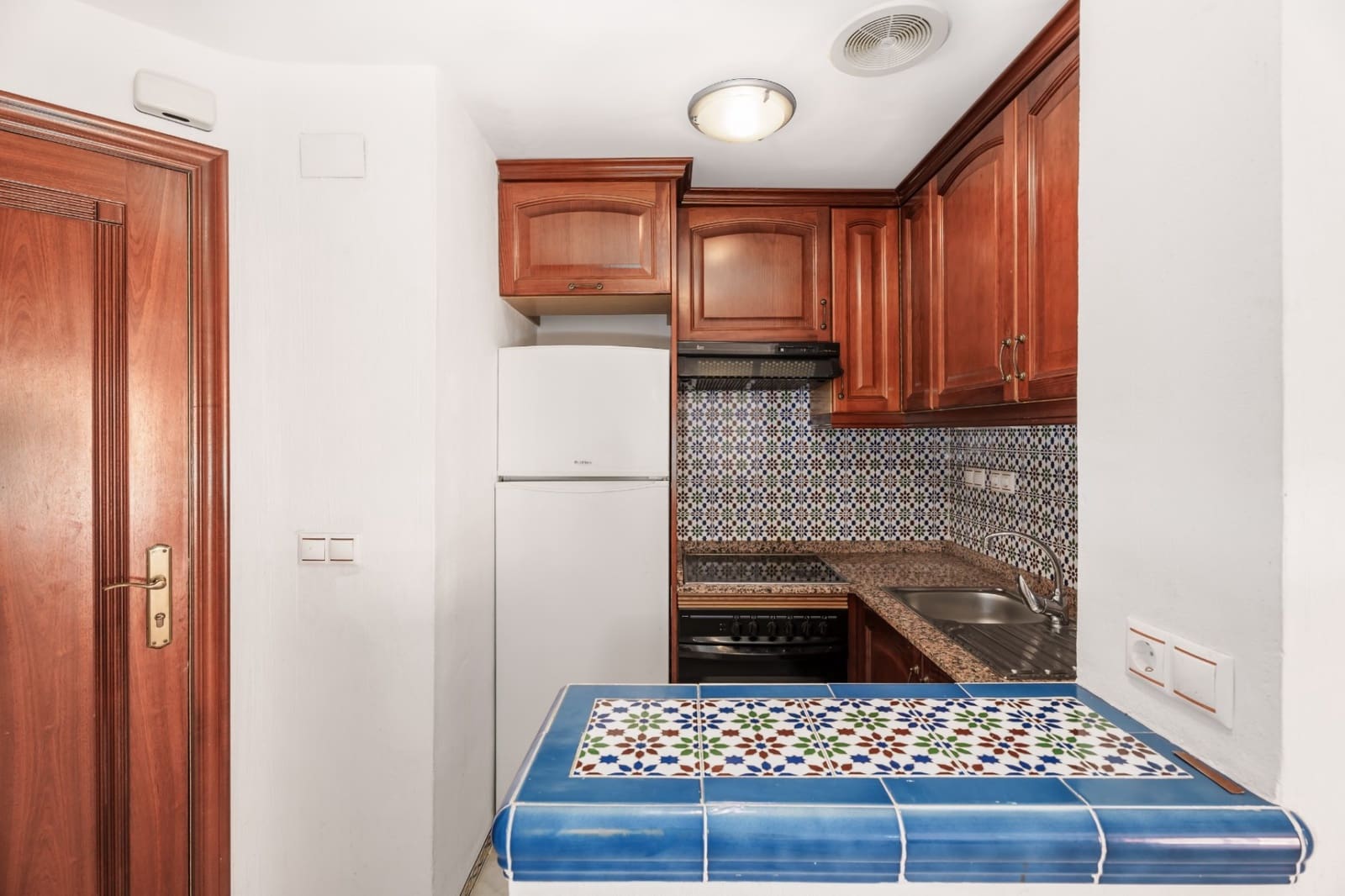 2 sypialnia Apartament na sprzedaż w Torrevieja z basenem - 225 000 € (Ref: 9826494)