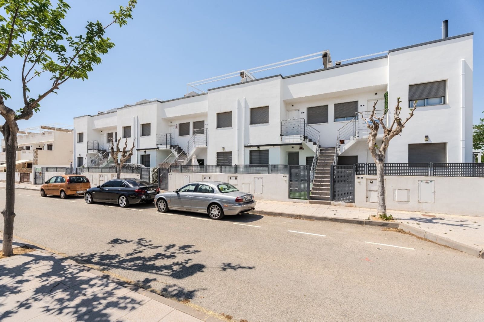 Ático de 2 habitaciones en Torre de la Horadada en venta - 229.000 € (Ref: 9826496)