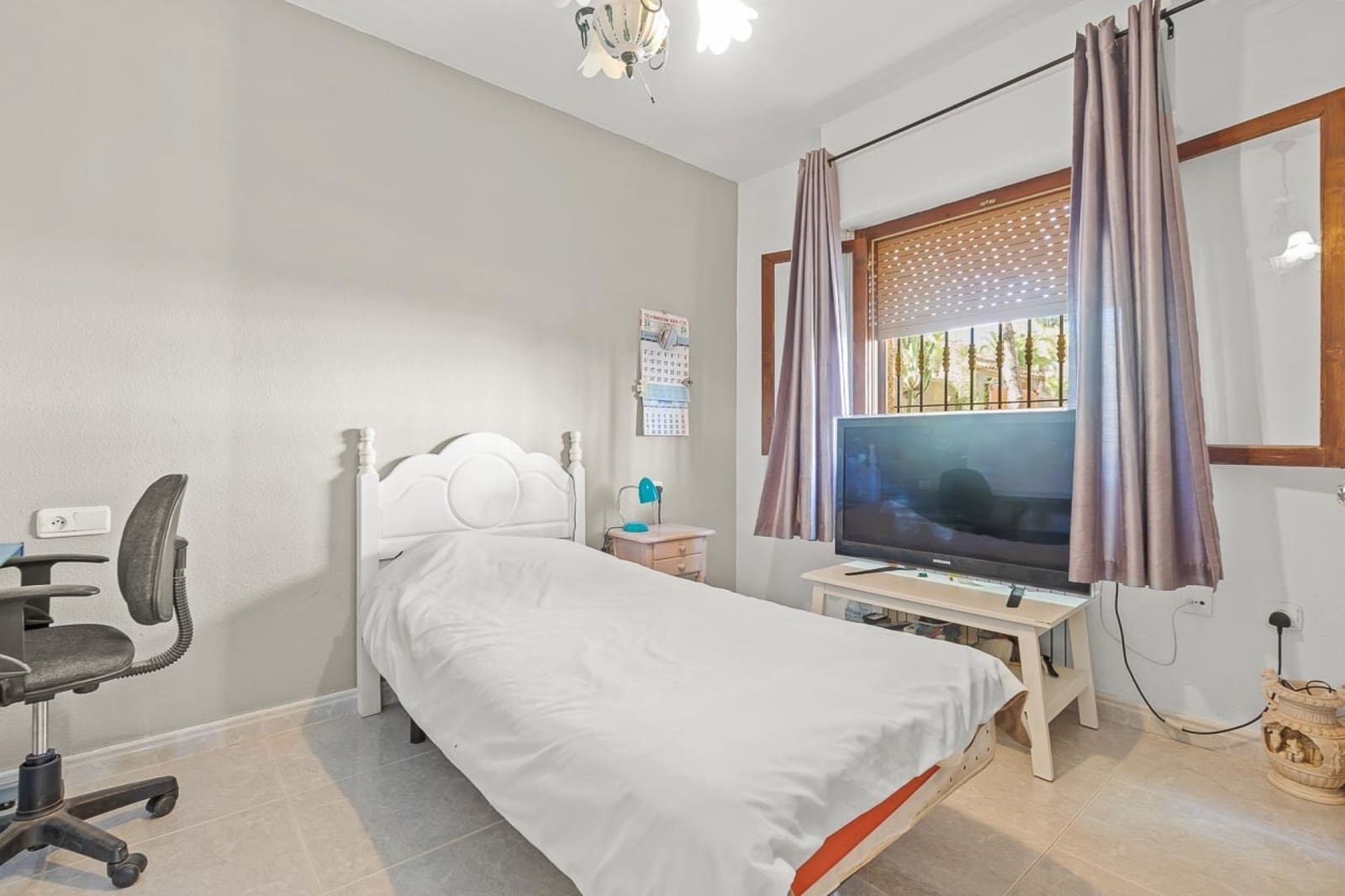 6 soverom Villa til salgs i Villamartin med svømmebasseng - € 450 000 (Ref: 9826498)