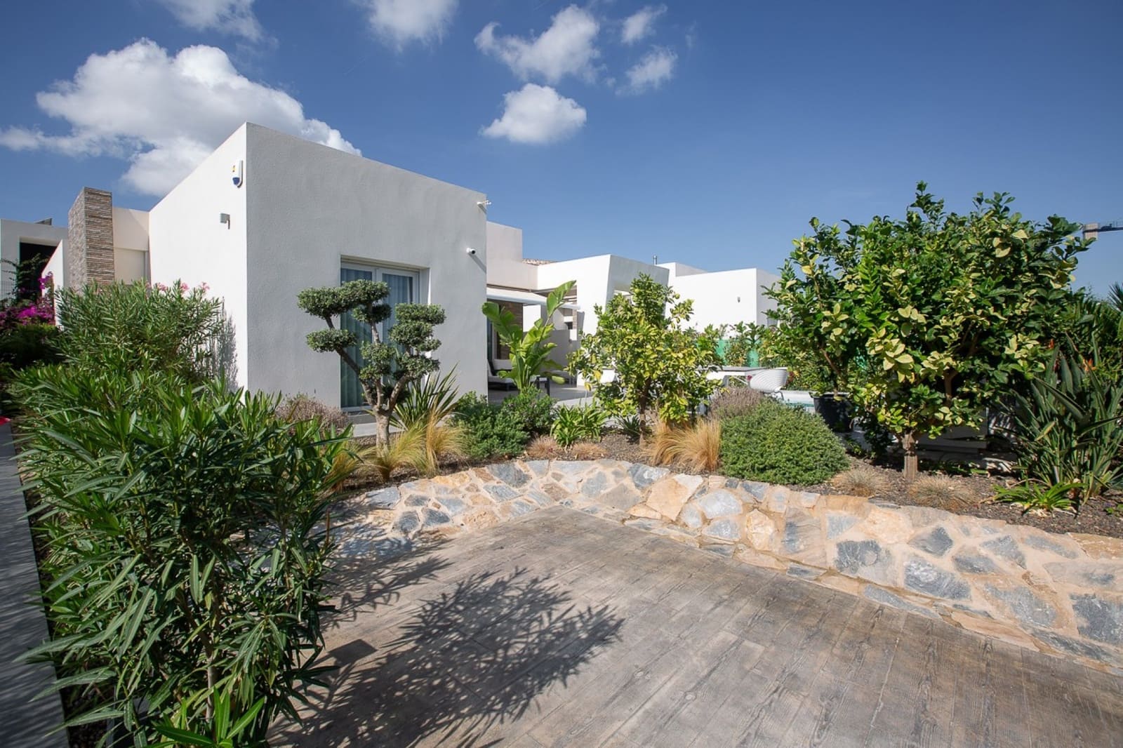 3 slaapkamer Villa te koop in Algorfa met zwembad garage - € 610.000 (Ref: 9826499)