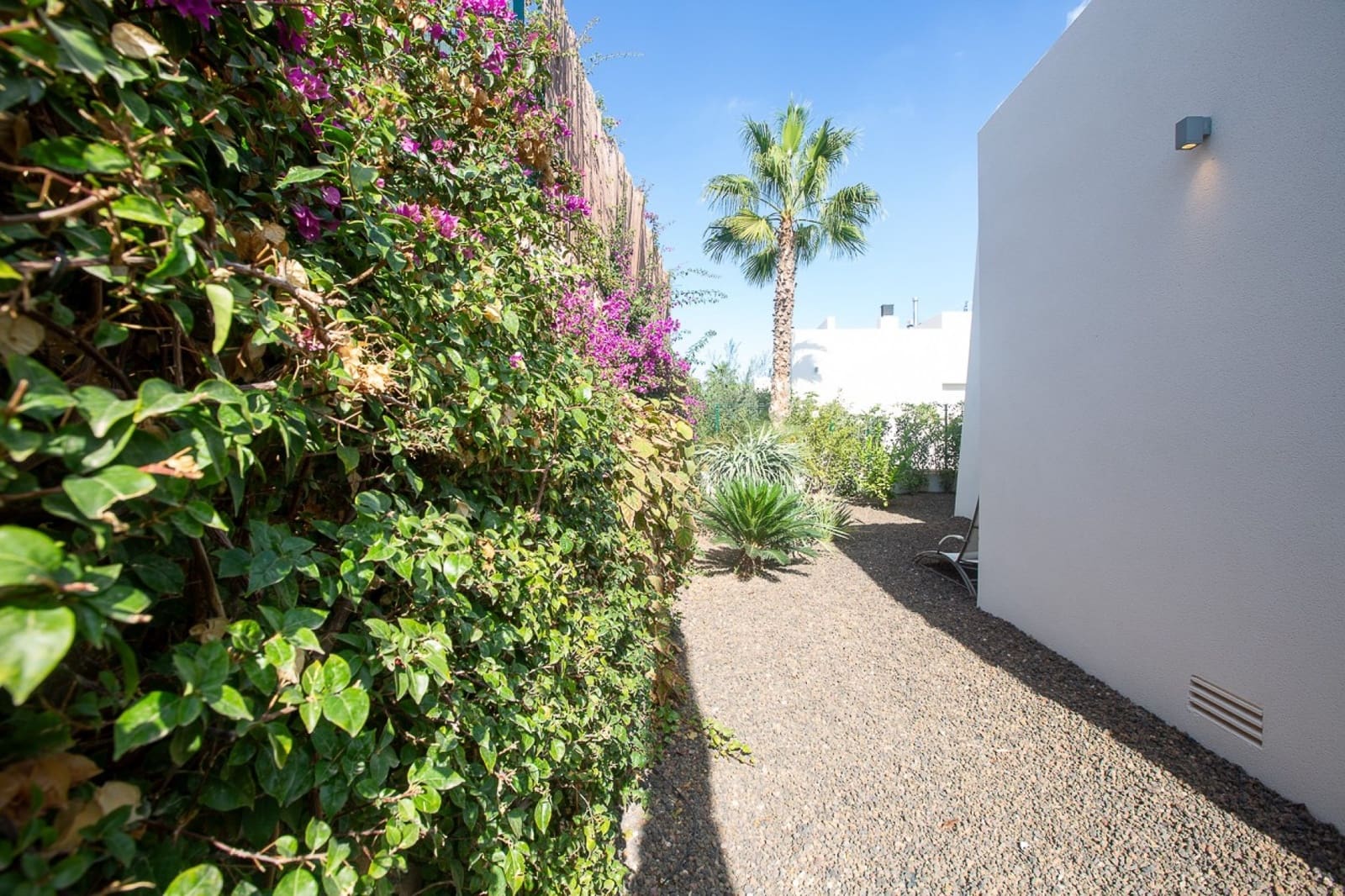 3 slaapkamer Villa te koop in Algorfa met zwembad garage - € 610.000 (Ref: 9826499)