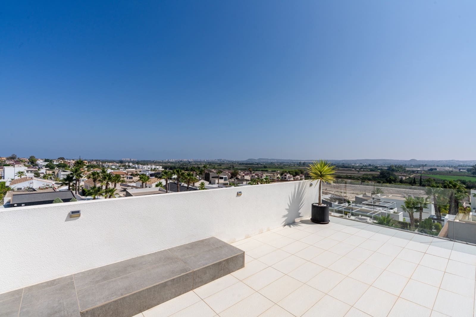 7 bedroom Villa for sale in San Fulgencio with pool garage - € 1,090,000 (Ref: 9826500)