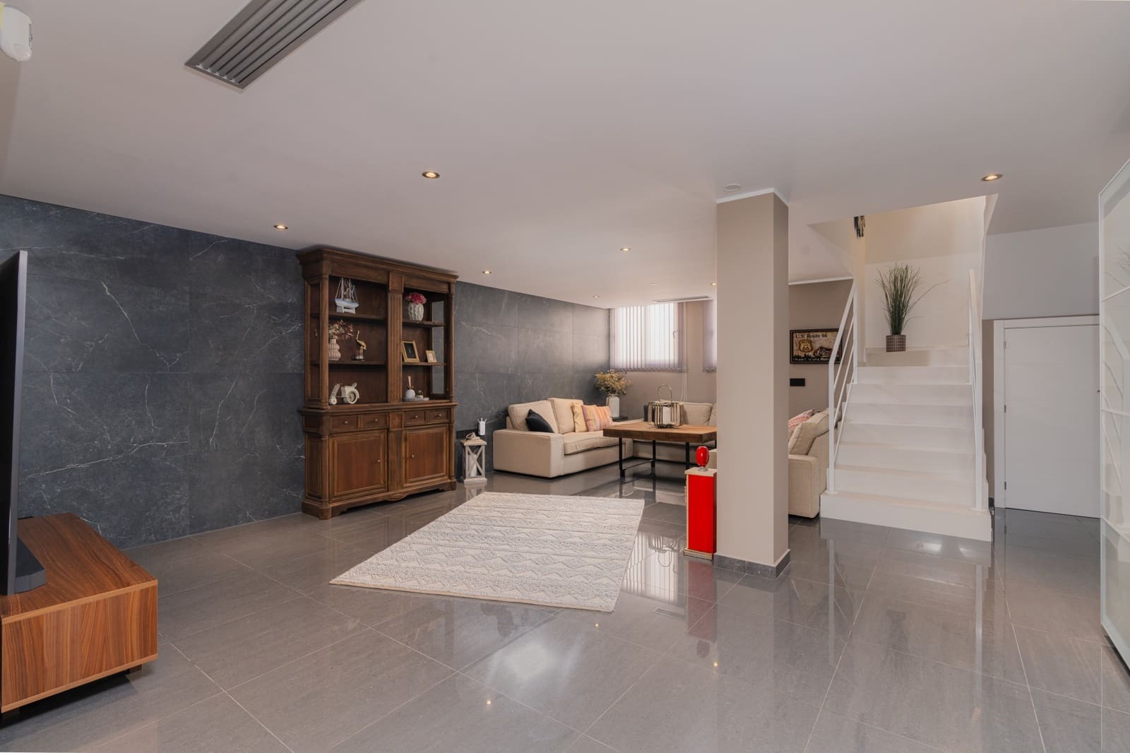 7 bedroom Villa for sale in San Fulgencio with pool garage - € 1,090,000 (Ref: 9826500)