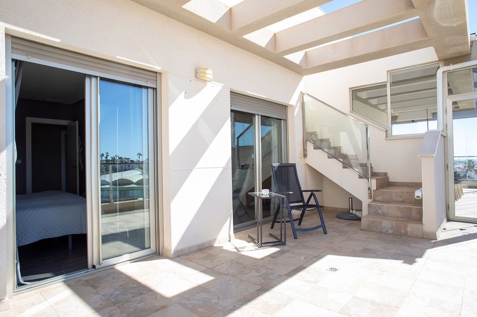4 soveværelse Penthouse til salg i Villamartin med swimmingpool - € 549.000 (Ref: 9826502)