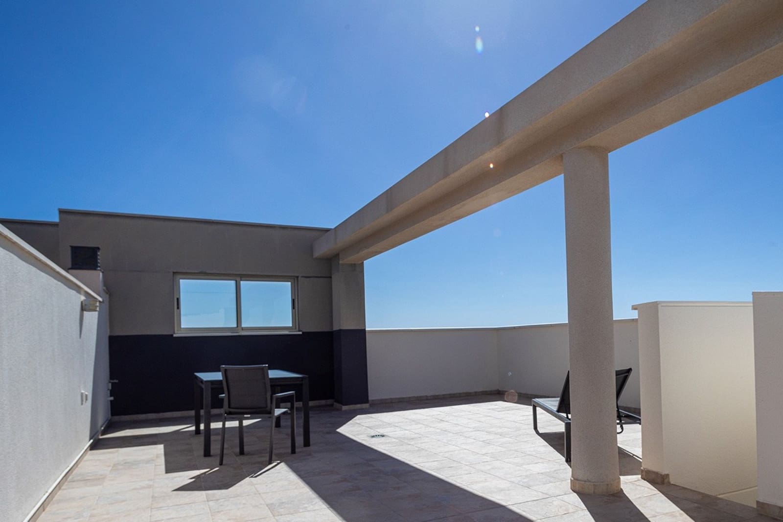 4 soveværelse Penthouse til salg i Villamartin med swimmingpool - € 549.000 (Ref: 9826502)