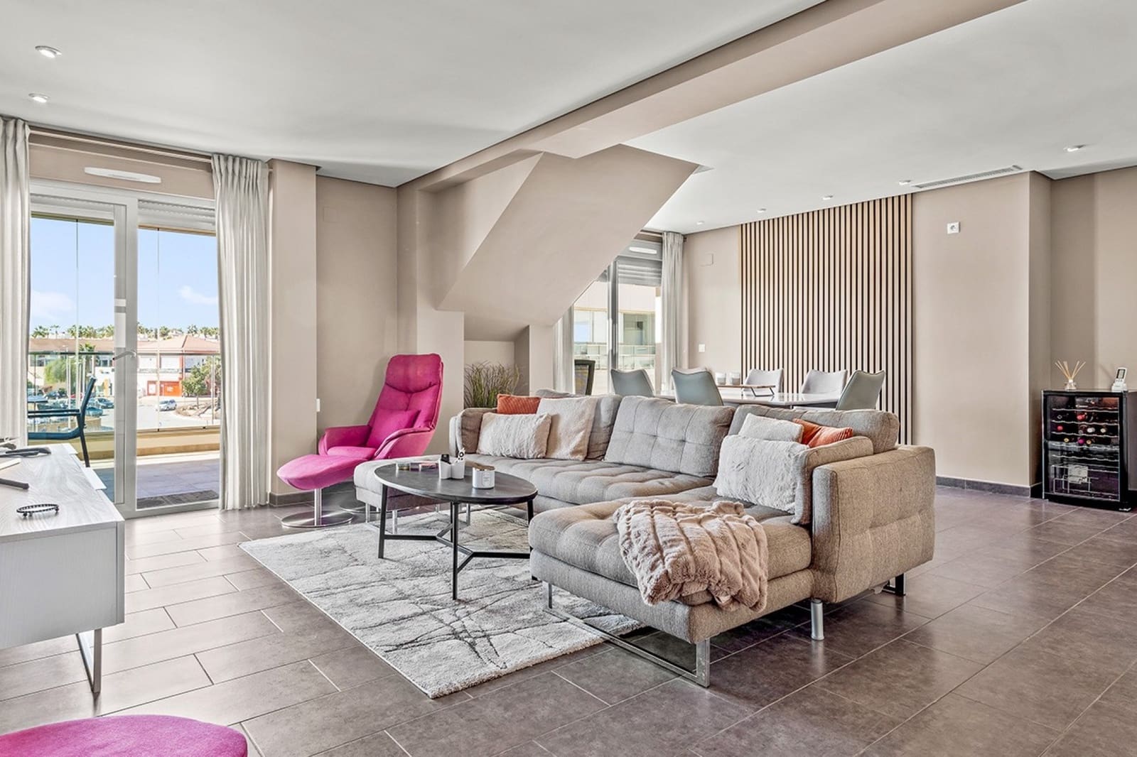 4 soveværelse Penthouse til salg i Villamartin med swimmingpool - € 549.000 (Ref: 9826502)