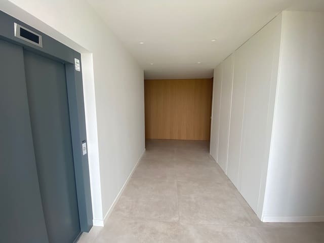 2 soveværelse Lejlighed til salg i Las Colinas Golf, Orihuela med swimmingpool - € 475.000 (Ref: 9826514)