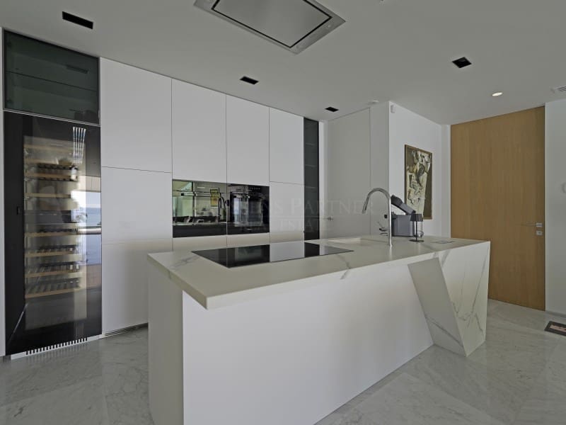 3 bedroom Apartment for sale in Altea - € 1,495,000 (Ref: 9826520)