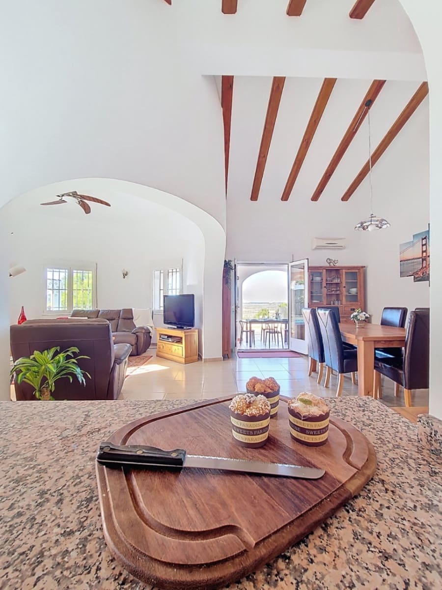3 soverom Villa til salgs i Monte Pego med svømmebasseng - € 400 000 (Ref: 9826528)