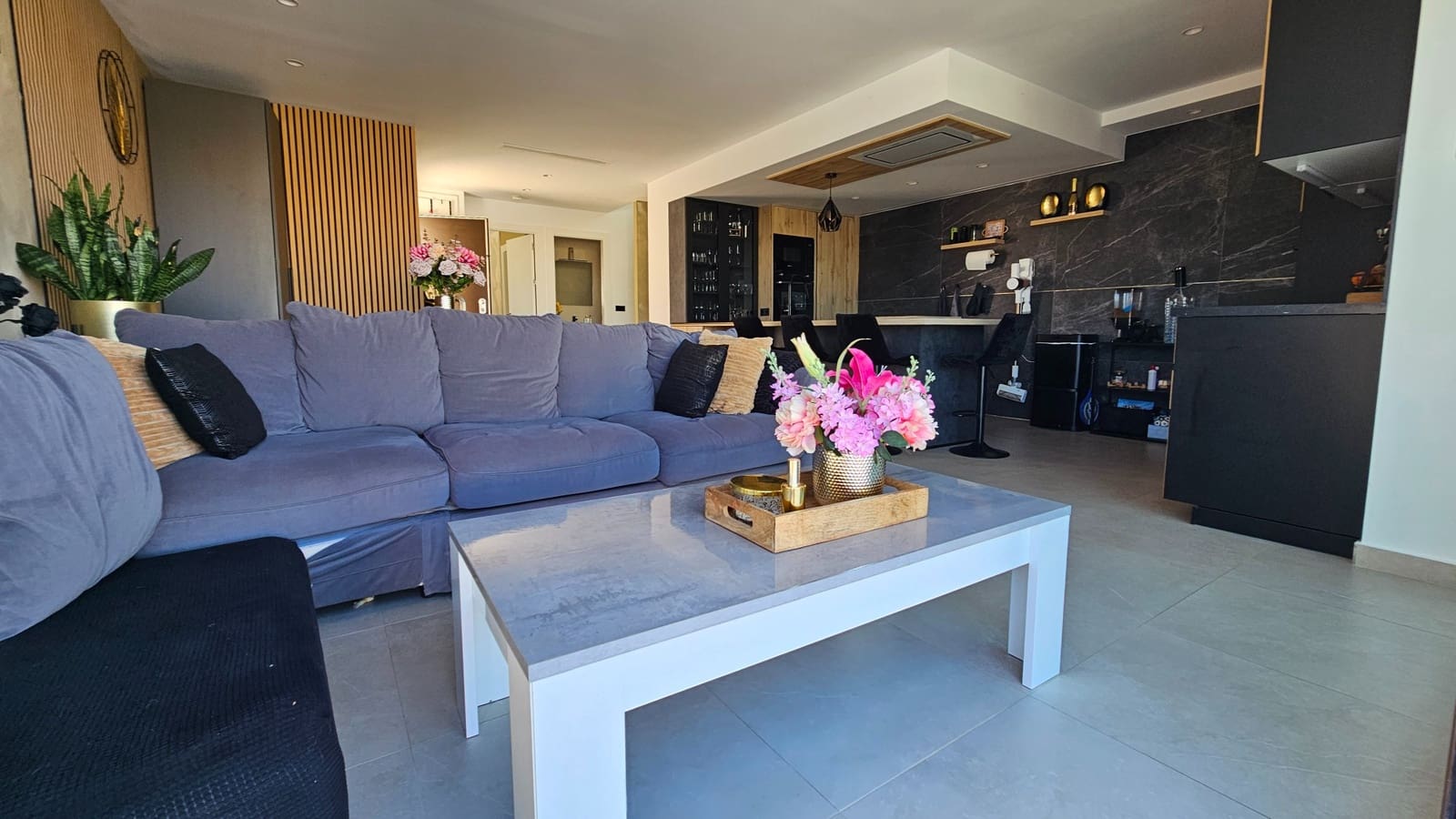 5 sypialnia Willa na sprzedaż w Algorfa z basenem garażem - 749 900 € (Ref: 9826529)
