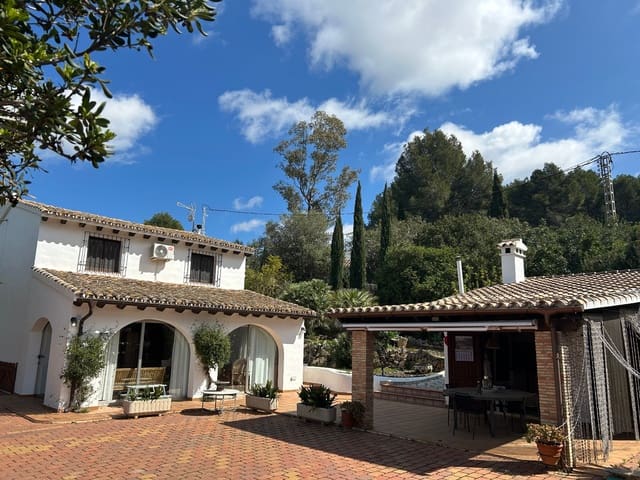 3 soverom Finca/Herregård til salgs i Javea / Xàbia med svømmebasseng - € 620 000 (Ref: 9826532)