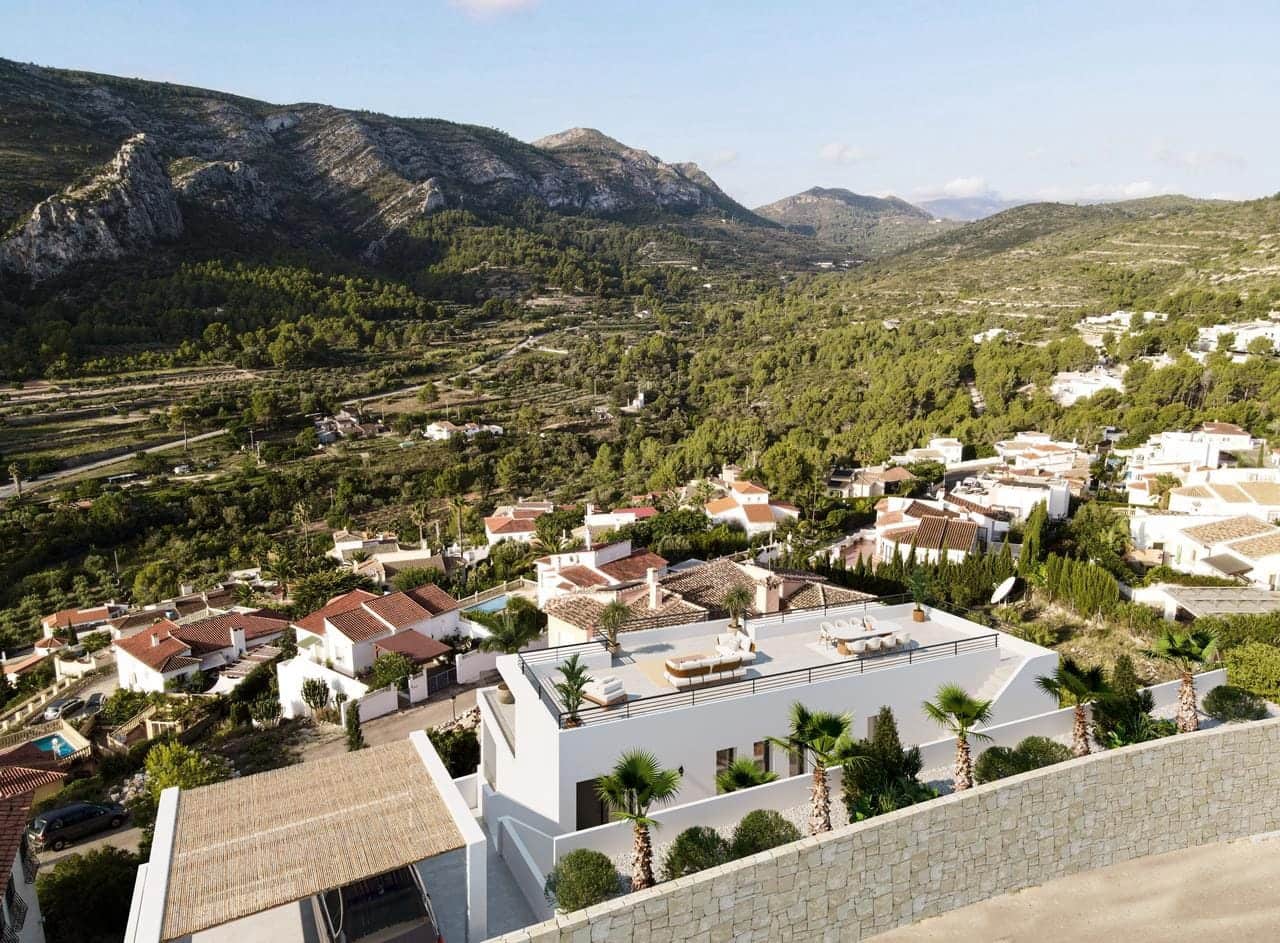 3 bedroom Villa for sale in Pedreguer with pool - € 775,000 (Ref: 9826537)