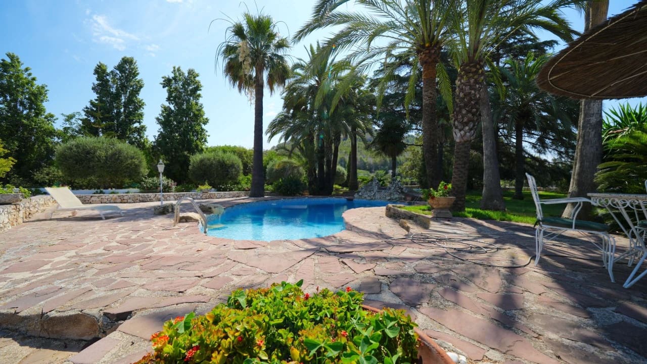 5 bedroom Finca/Country House for sale in Pedreguer with pool - € 740,000 (Ref: 9826541)