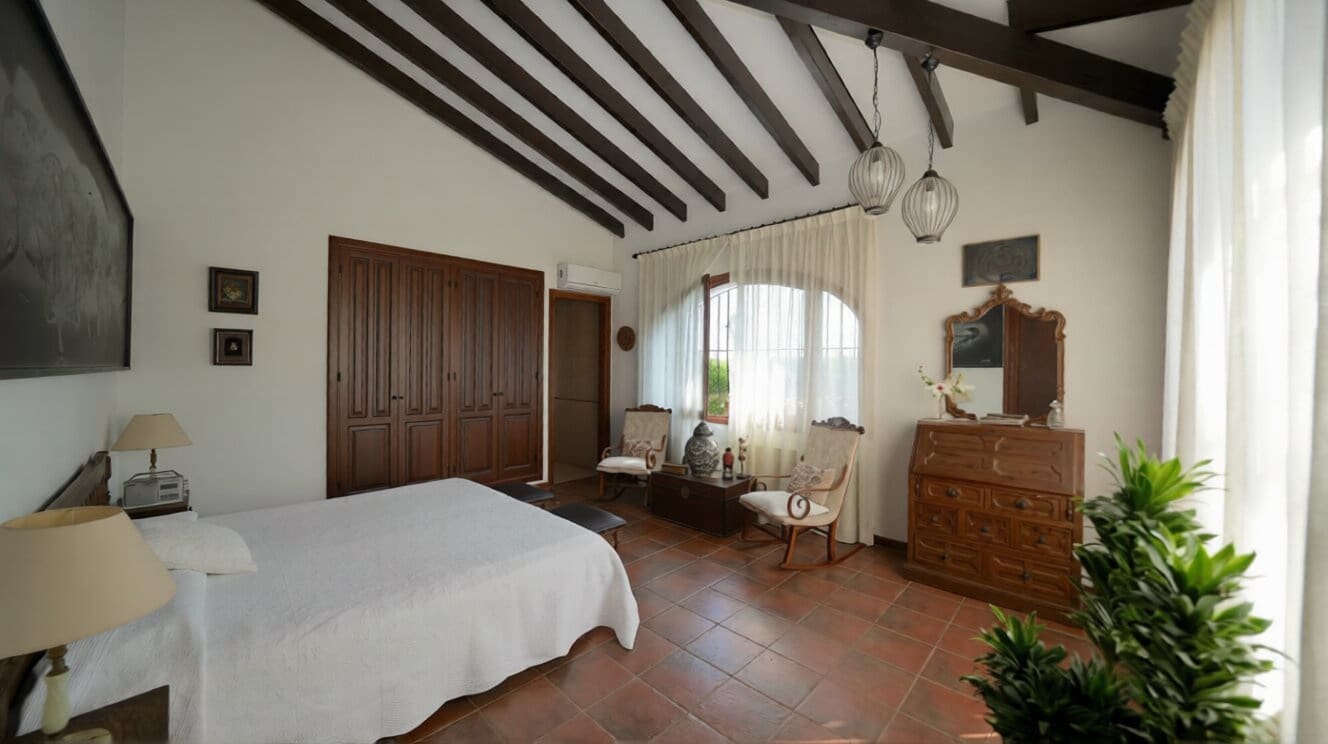 5 bedroom Finca/Country House for sale in Pedreguer with pool - € 740,000 (Ref: 9826541)