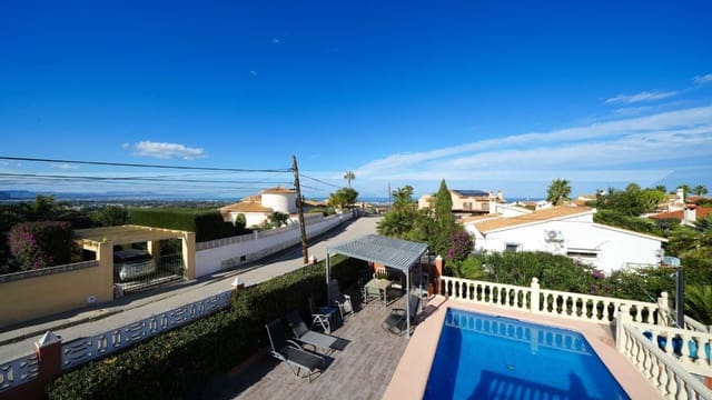 3 soverom Villa til salgs i Dénia med svømmebasseng - € 495 000 (Ref: 9826544)