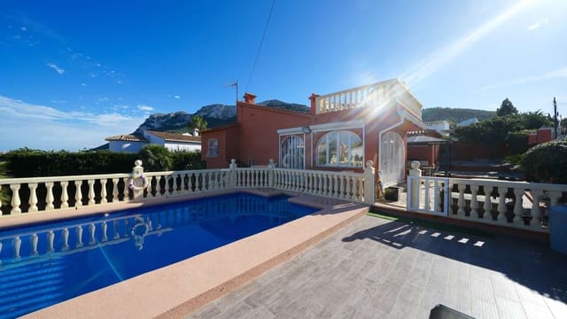3 soverom Villa til salgs i Dénia med svømmebasseng - € 495 000 (Ref: 9826544)