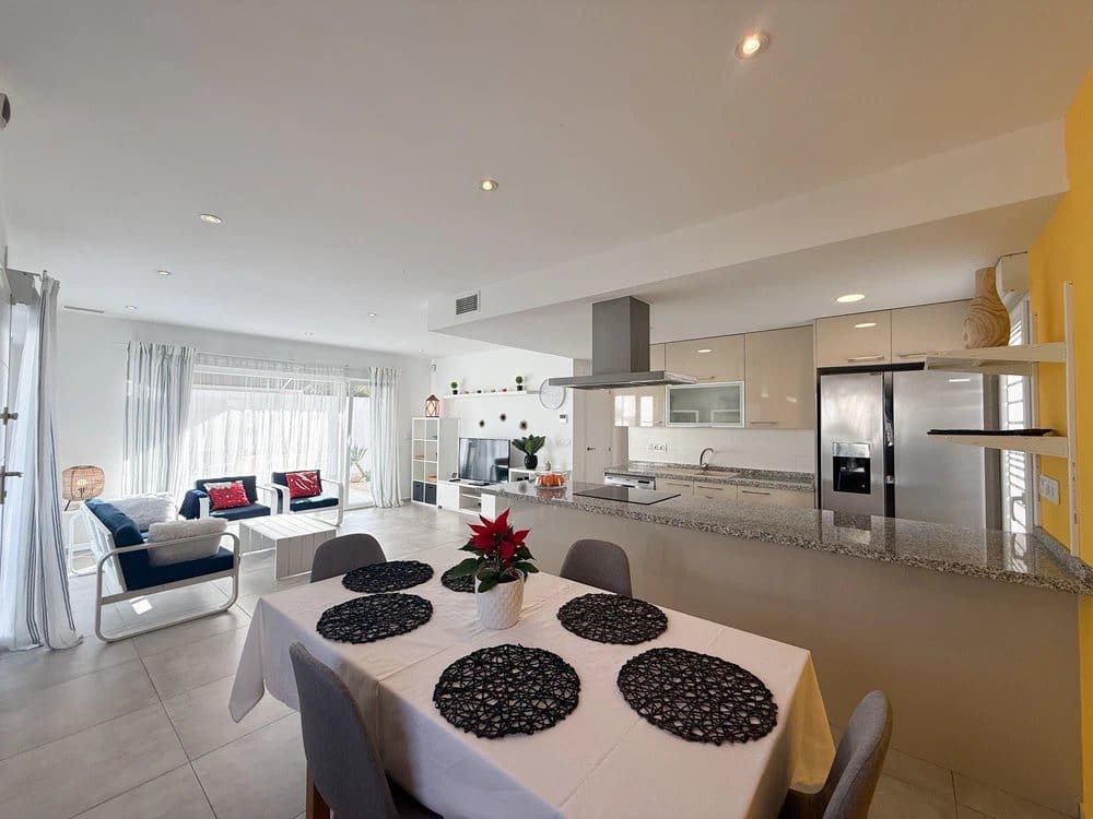 3 quarto Moradia para venda em Polop com piscina - 460 000 € (Ref: 9826547)