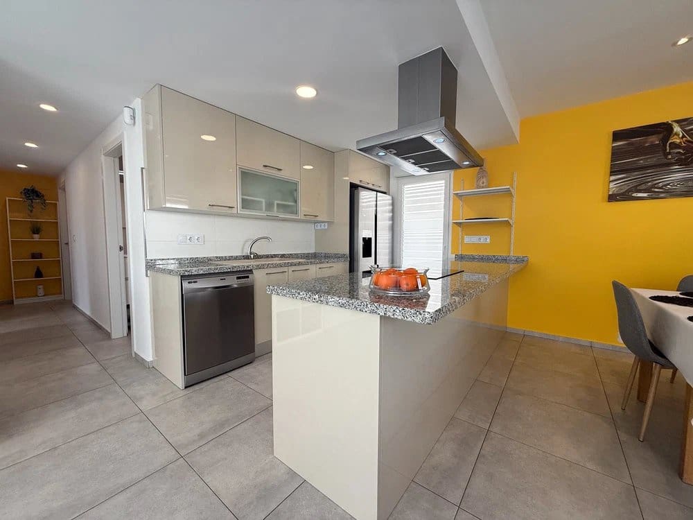 3 quarto Moradia para venda em Polop com piscina - 460 000 € (Ref: 9826547)