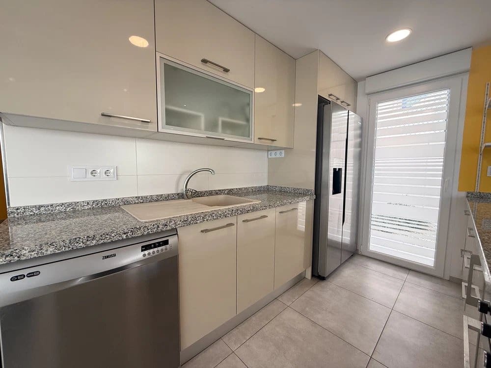 3 quarto Moradia para venda em Polop com piscina - 460 000 € (Ref: 9826547)