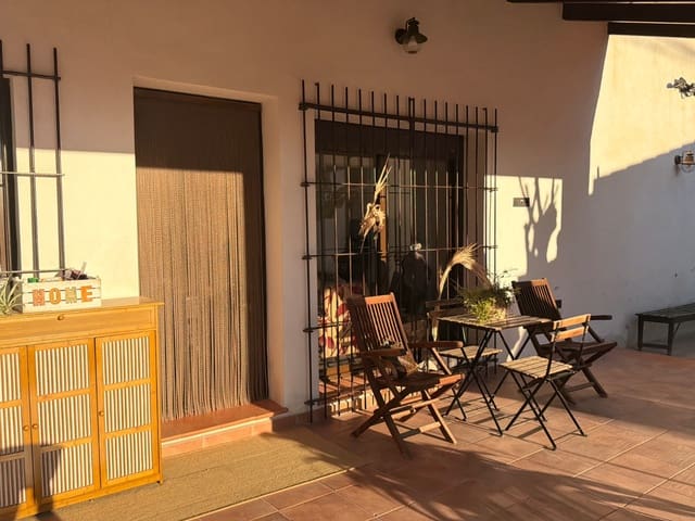 Chalet de 3 habitaciones en Dolores en venta - 397.000 € (Ref: 9826555)
