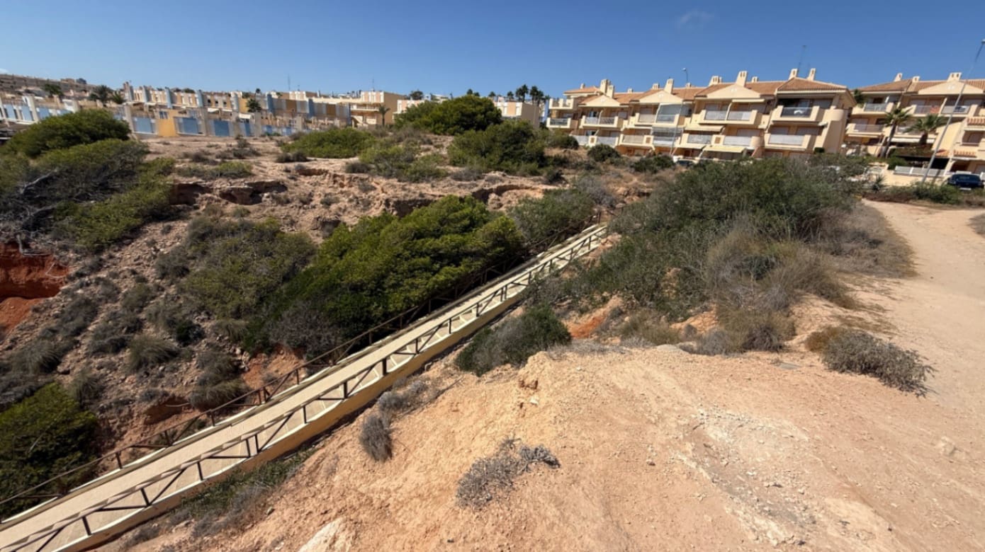 3 soveværelse Byhus til salg i Orihuela Costa - € 349.000 (Ref: 9826556)
