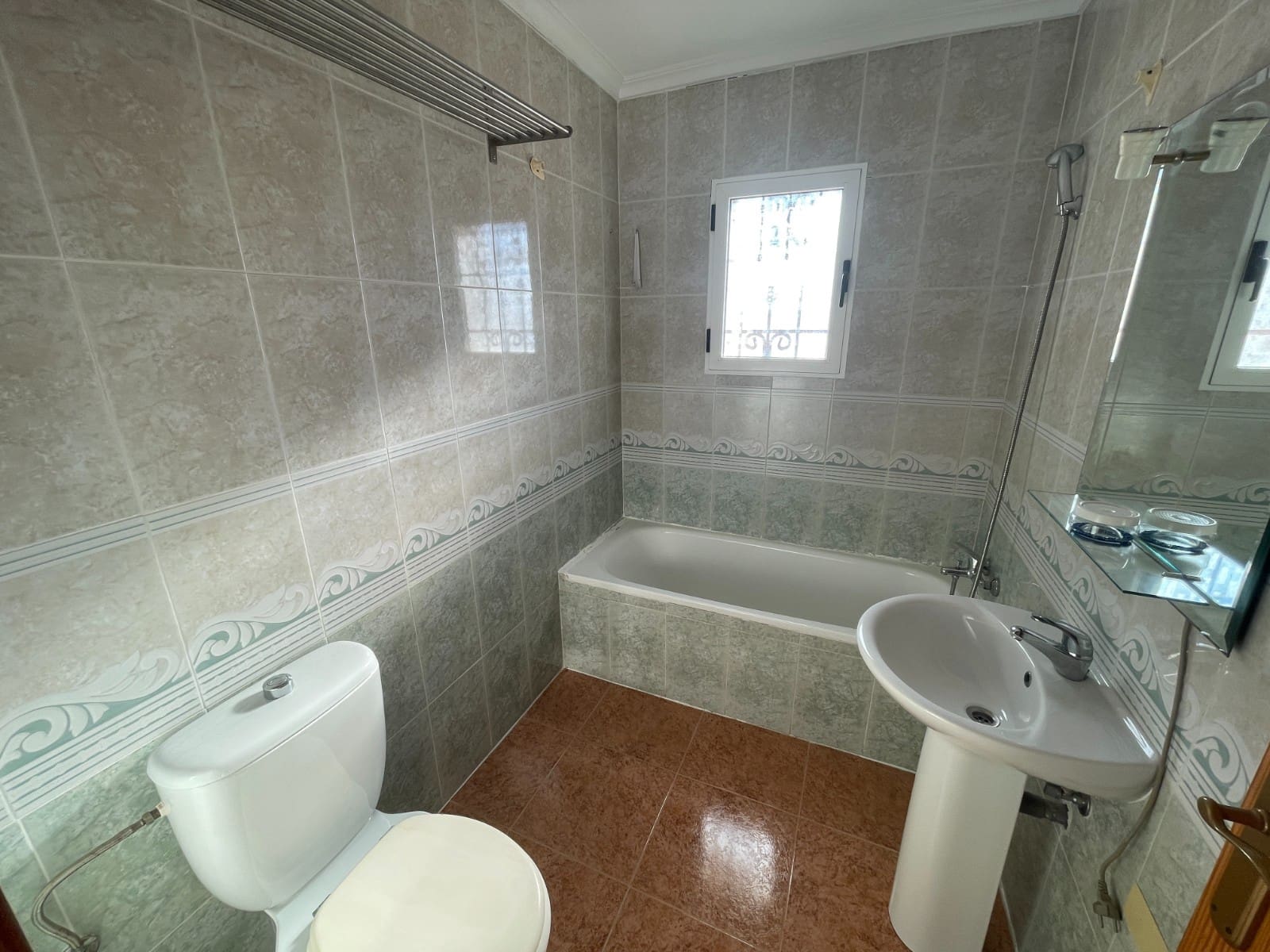 Pareado de 3 habitaciones en Los Montesinos en venta - 273.000 € (Ref: 9826561)