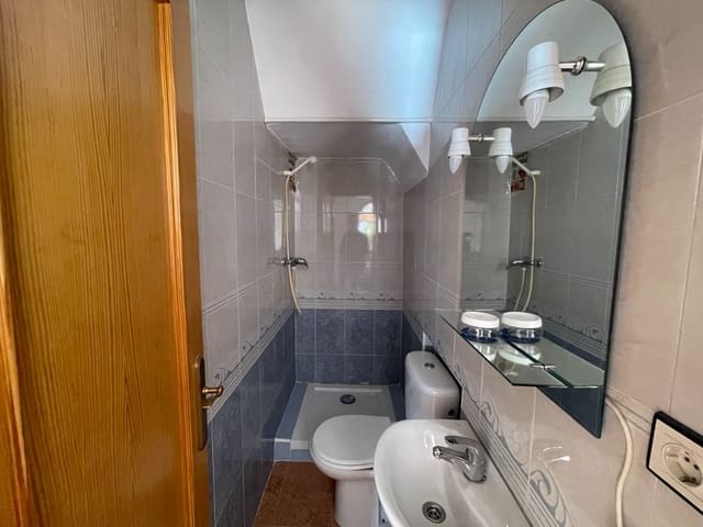 Pareado de 3 habitaciones en Los Montesinos en venta - 273.000 € (Ref: 9826561)