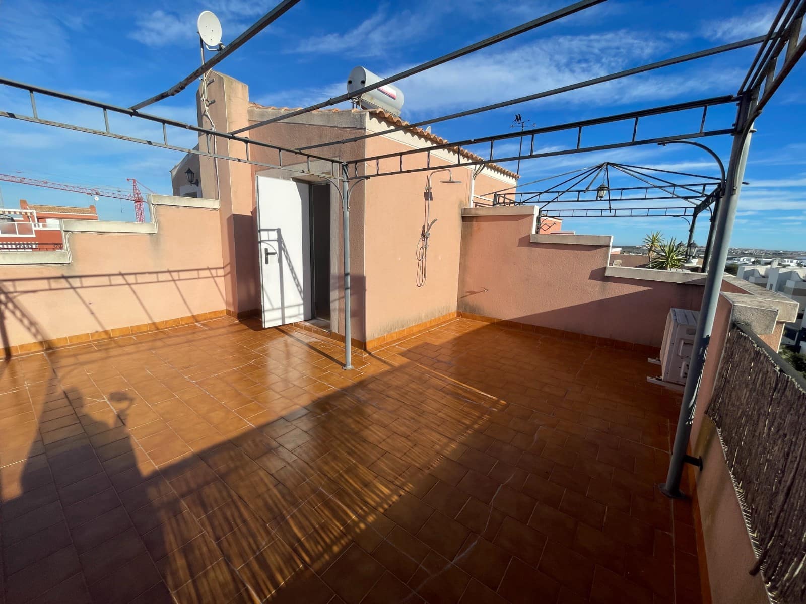 Pareado de 3 habitaciones en Los Montesinos en venta - 273.000 € (Ref: 9826561)