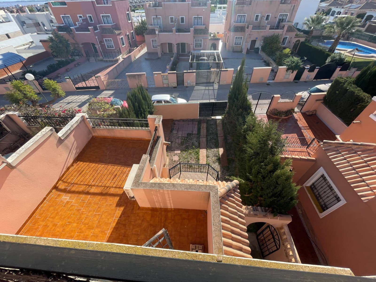 Pareado de 3 habitaciones en Los Montesinos en venta - 273.000 € (Ref: 9826561)
