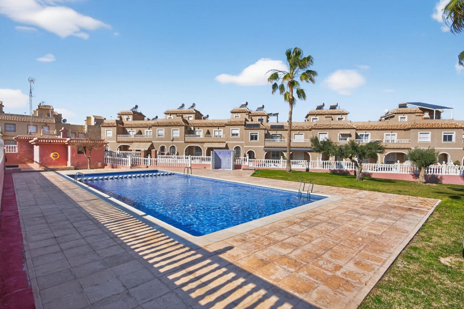 2 sypialnia Dom na sprzedaż w Gran Alacant z basenem - 299 000 € (Ref: 9826569)