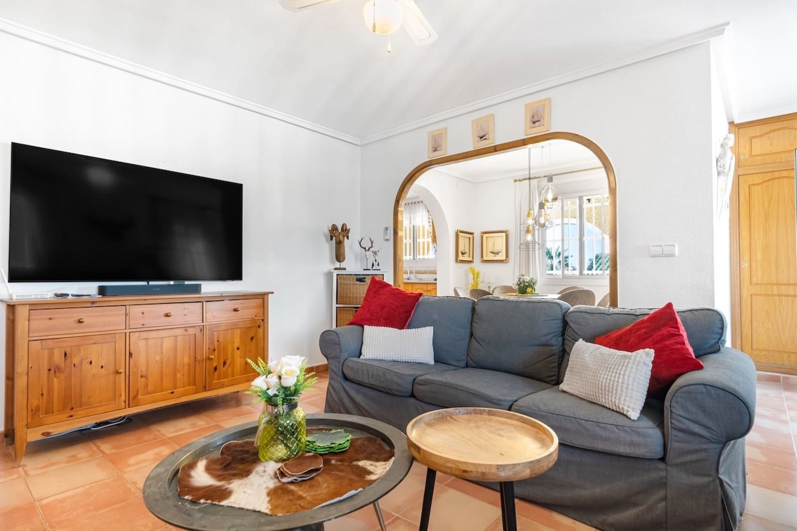 3 bedroom Villa for sale in Gran Alacant with pool - € 580,000 (Ref: 9826570)