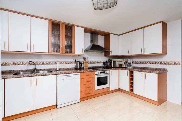 6 soverom Hus til salgs i Monte Faro - Altomar II, Santa Pola med svømmebasseng - € 379 000 (Ref: 9826571)