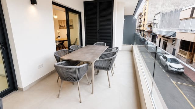 2 quarto Apartamento para arrendamento para férias em Centro, Torrevieja com piscina Garagem - 595 € (Ref: 9847861)
