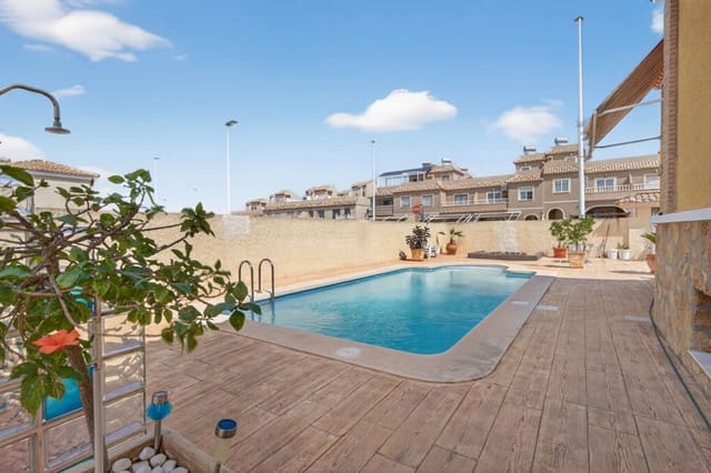 Chalet de 4 habitaciones en Monte y Mar, Santa Pola en venta con piscina - 695.000 € (Ref: 9851195)