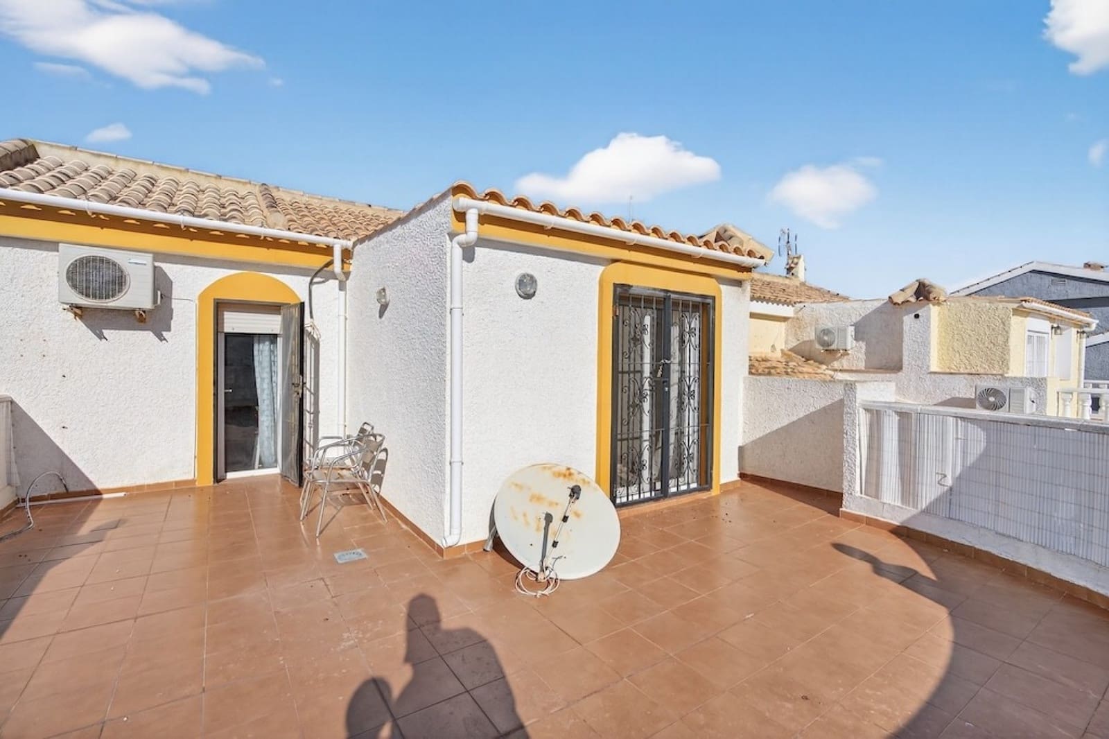 6 bedroom Villa for sale in Gran Alacant - € 499,000 (Ref: 9851198)
