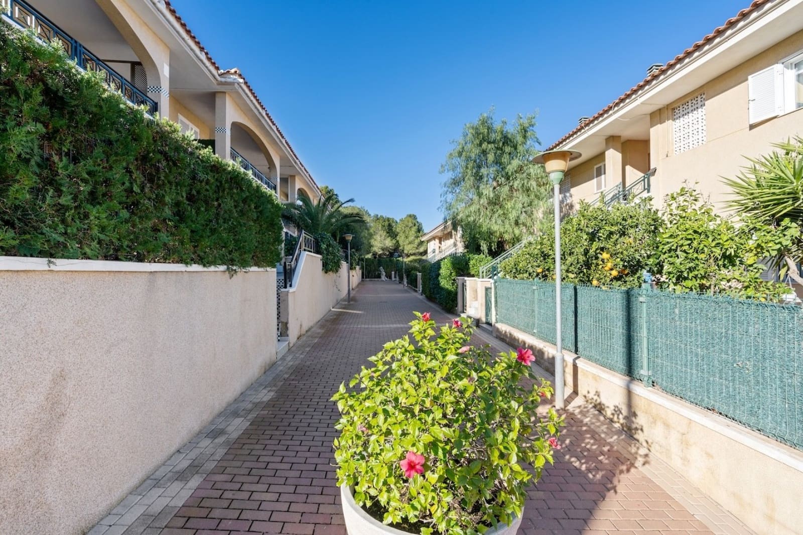 2 bedroom Apartment for sale in Gran Alacant - € 249,000 (Ref: 9851199)