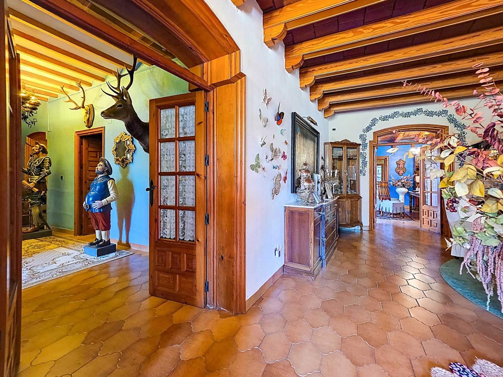 6 bedroom Villa for sale in Elda - € 1,099,000 (Ref: 9851200)