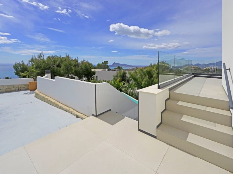 Chalet de 4 habitaciones en Altea en venta con piscina - 3.150.000 € (Ref: 9851214)