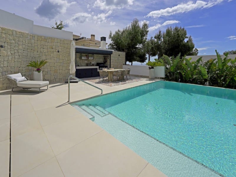 Chalet de 4 habitaciones en Altea en venta con piscina - 3.150.000 € (Ref: 9851214)