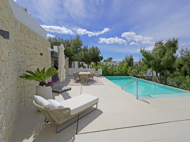 Chalet de 4 habitaciones en Altea en venta con piscina - 3.150.000 € (Ref: 9851214)